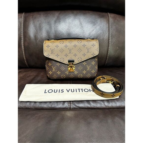 Louis Vuitton Pochette Metis Reverse Monogram - Picture 1 of 16